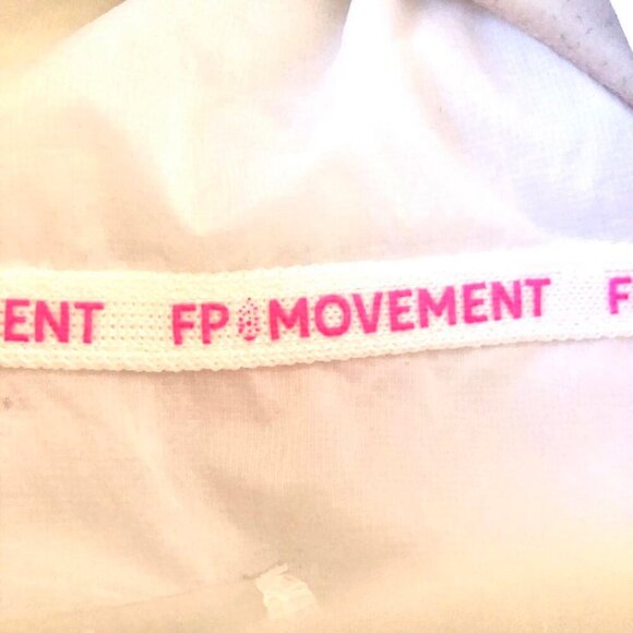 NWT FP MOVEMENT by FREE PEOPLE "In a Bubble" Oversize Puffer Vest Jacket White M - Picture 10 of 12